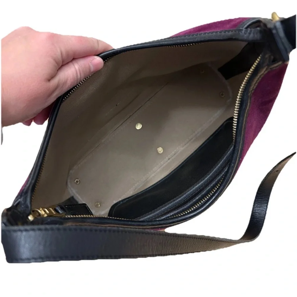 Rare Vintage Dooney & Bourke Purple Velvet Hobo Bag Black Leather Trim USA 80s - Picture 9 of 11